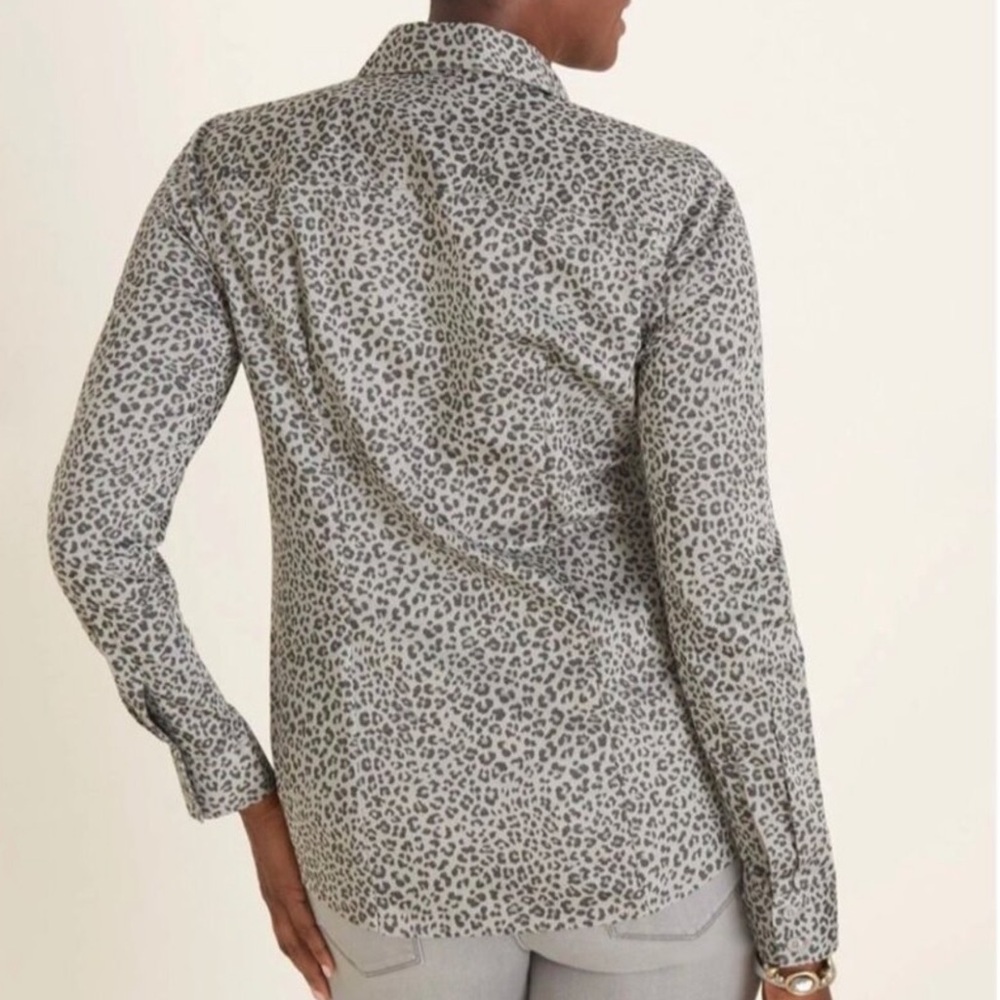 ☀️ CHICO’S No Iron Coolmax Leopard Button Up Shirt